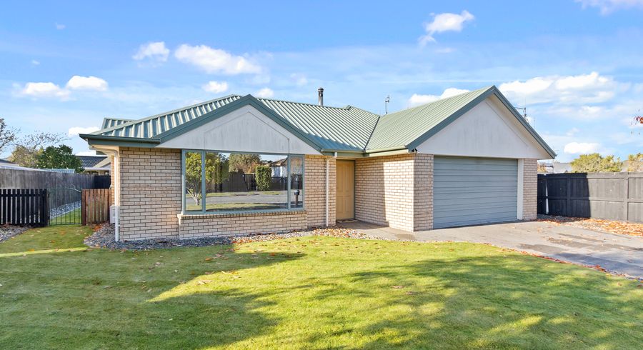  at 105 Inwoods Close, Parklands, Christchurch