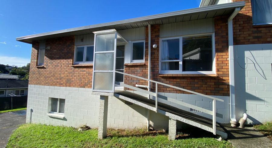  at 2/9 Ayton Drive, Totara Vale, North Shore City, Auckland