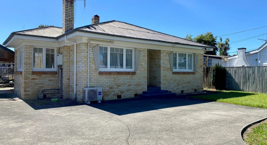  at 158 Nixon Street, Hamilton East, Hamilton, Waikato