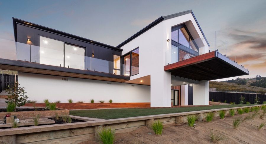  at 10 Flowers Lane, Cracroft, Christchurch City, Canterbury