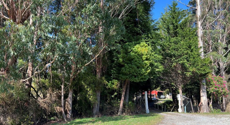  at 137 Clifton Road, Kaiata, Greymouth
