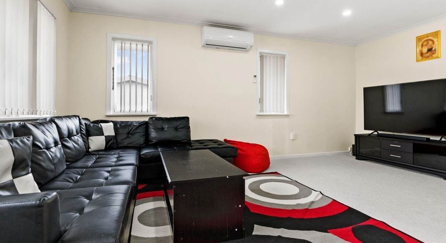  at 11 Martin Road, Manurewa, Manukau City, Auckland