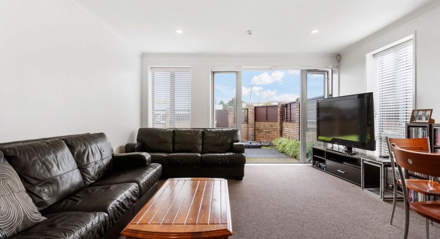  at 5A Puka Street, Onehunga, Auckland City, Auckland