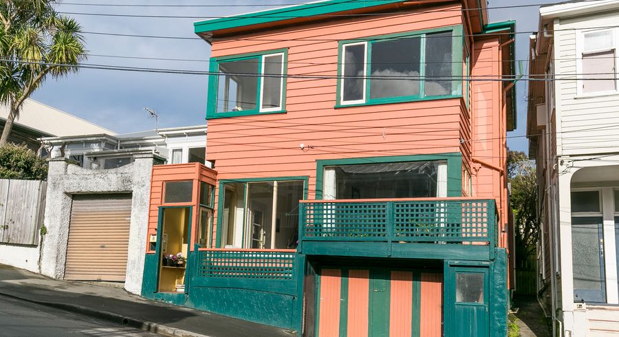  at 8 Dawson Street, Berhampore, Wellington