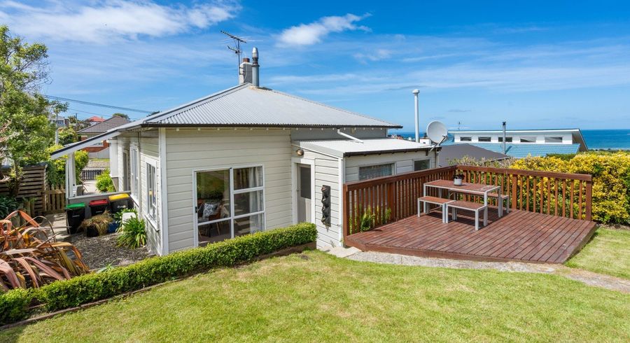  at 15 Oakland Street, Andersons Bay, Dunedin
