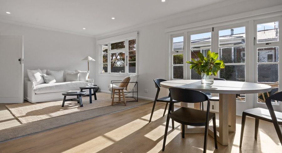  at 178 Wilsons Road South, St. Martins, Christchurch City, Canterbury