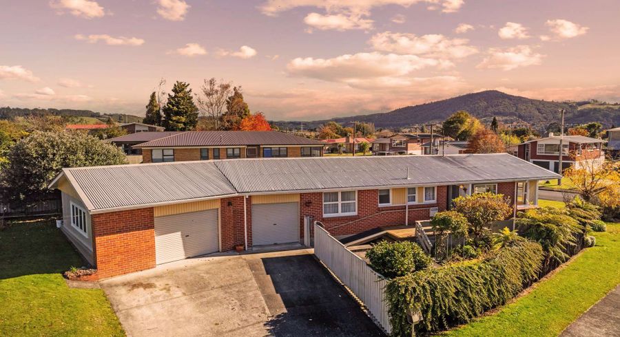  at 42 Hillcrest Avenue, Hillcrest, Rotorua