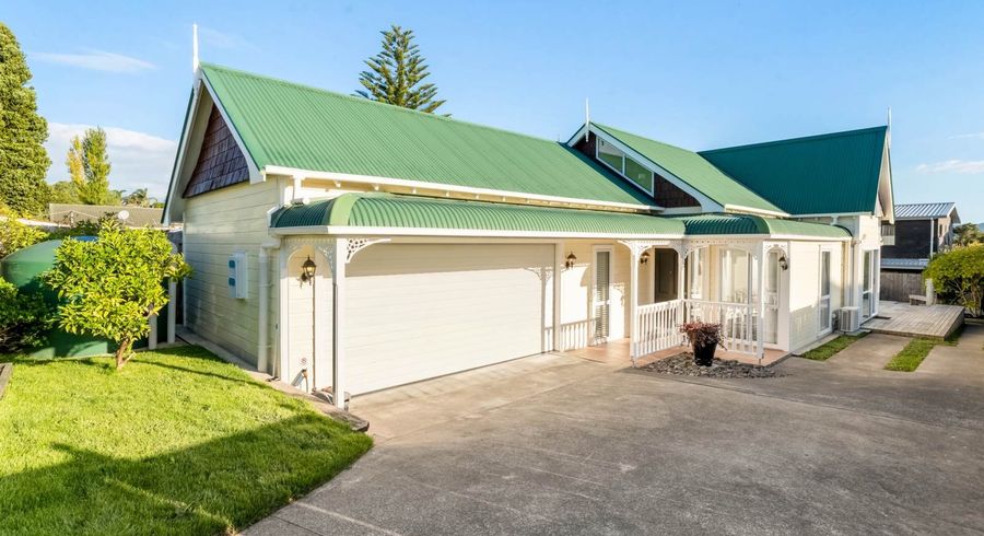  at 33B View Road, Henderson, Auckland