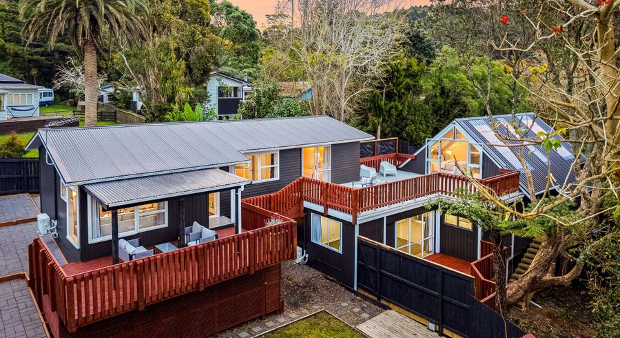  at 380 Huia Road, Titirangi, Waitakere City, Auckland