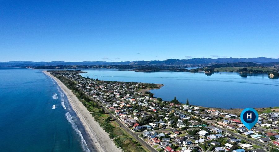  at 98 Harbour Road, Ohope