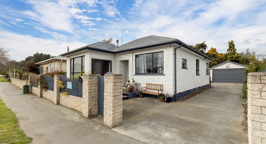 at 122 Pages Road, Wainoni, Christchurch