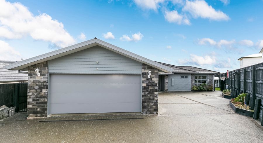  at 4 Belize Grove, Grenada Village, Wellington