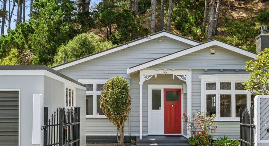  at 34 Darlington Road, Miramar, Wellington