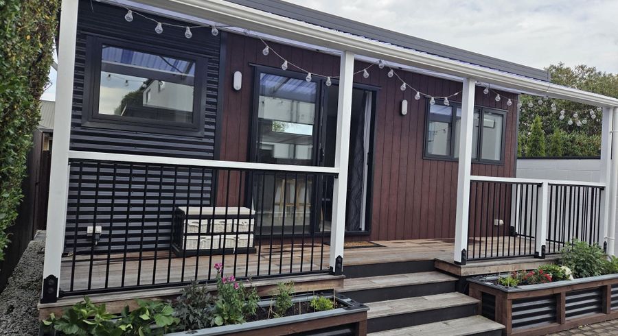  at 652 Gloucester Street, Linwood, Christchurch City, Canterbury