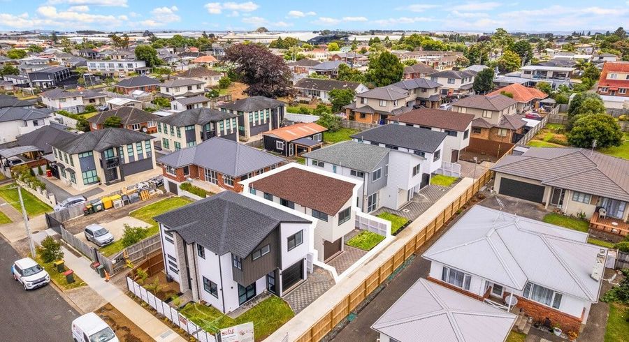  at Lot 3/12 Hayward Road, Papatoetoe, Manukau City, Auckland