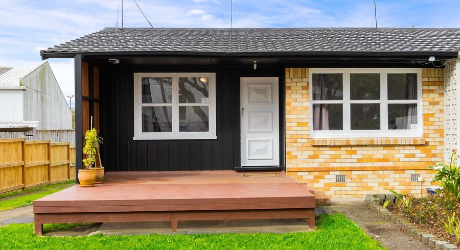  at 94 Aurora Terrace, Hillcrest, Hamilton