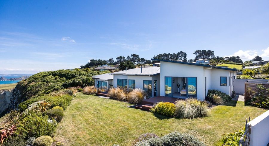  at 25 Highgrove, Saint Clair, Dunedin, Otago