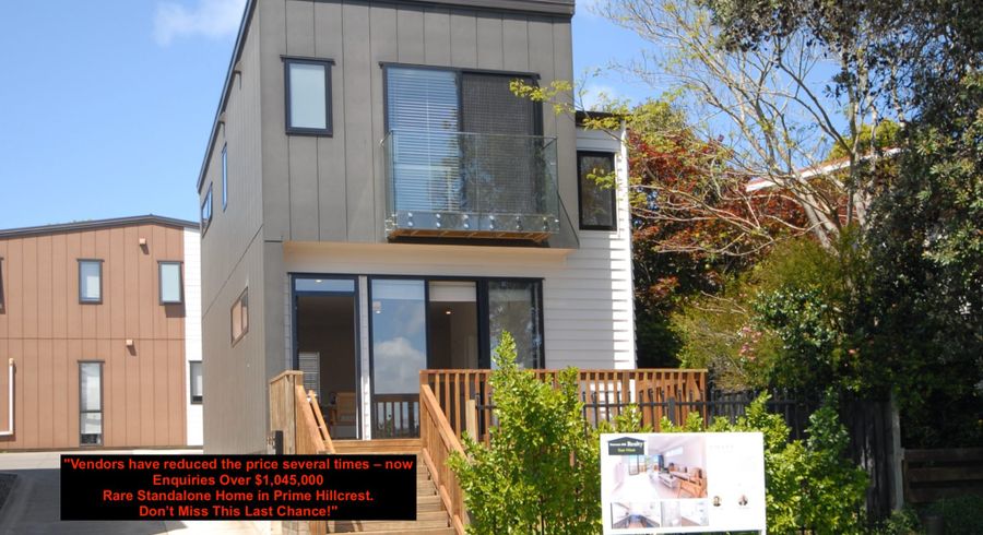  at 2/20 Eban Ave, Hillcrest, North Shore City, Auckland