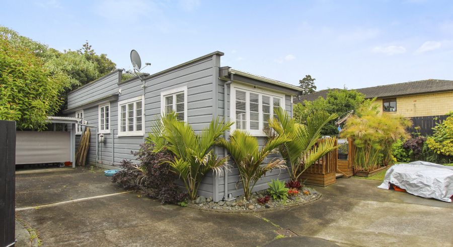  at 2/124A Alfriston Road, Manurewa, Manukau City, Auckland