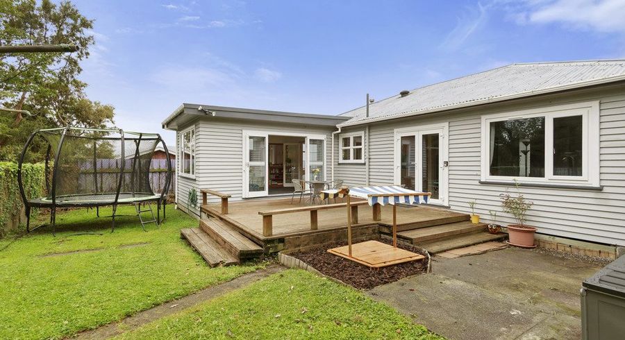  at 8 Lees Grove, Wainuiomata, Lower Hutt, Wellington
