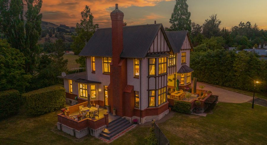  at 101 Gladstone Road South, East Taieri, Mosgiel