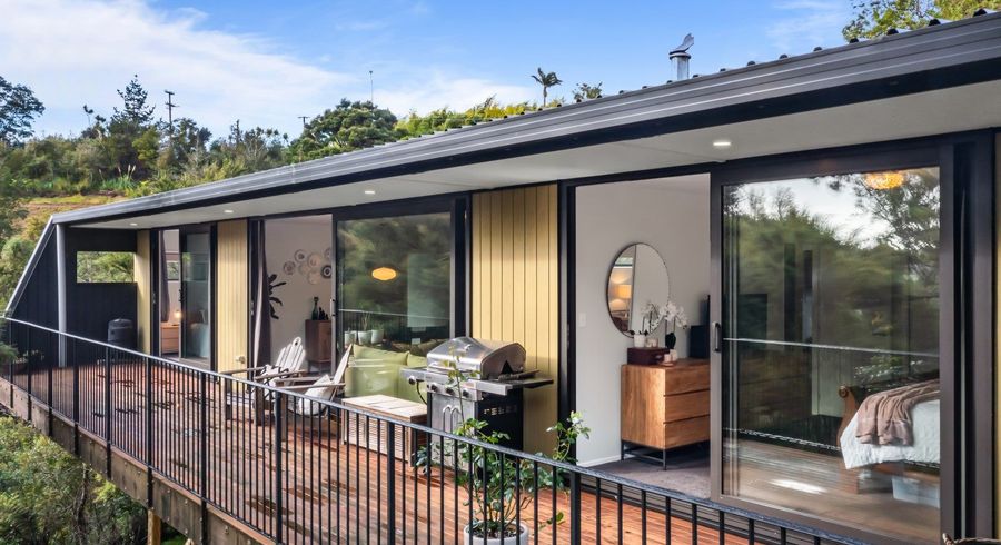  at 54 Upper Harbour Drive, Greenhithe, Auckland