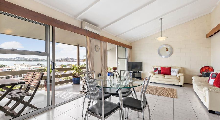  at 7/66 Victoria Road, Devonport, Auckland
