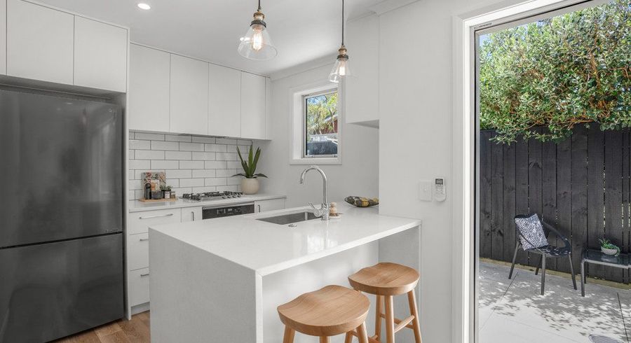  at 10 Lucern Lane, Petone, Lower Hutt, Wellington