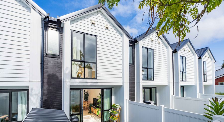  at 6/26 Moa Road, Point Chevalier, Auckland