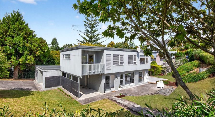  at 41 Glenfern Road, Mellons Bay, Manukau City, Auckland