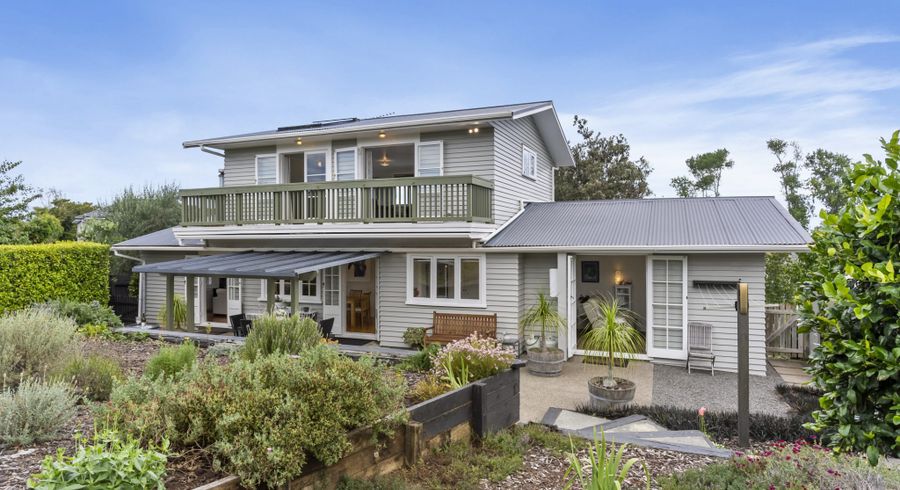  at 11 Bromley Place, Glen Innes, Auckland City, Auckland