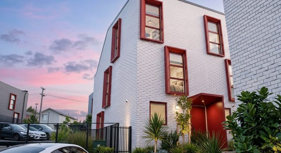  at 27 Maea Lane, Mount Roskill, Auckland City, Auckland