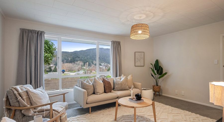  at 33 Logie Street, Stokes Valley, Lower Hutt, Wellington