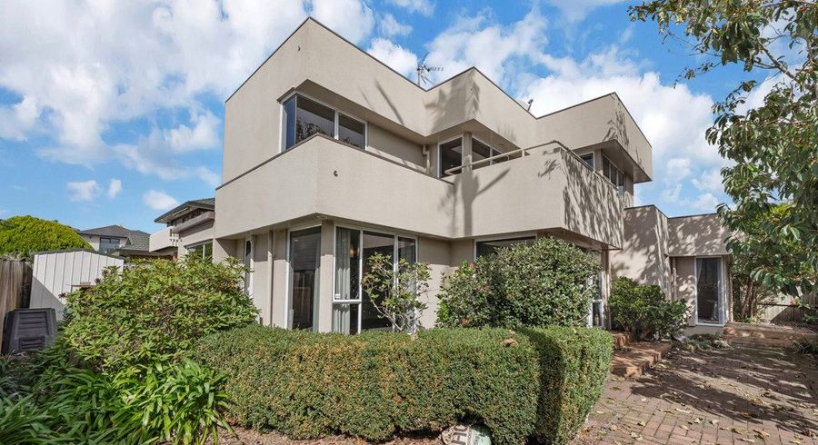  at 2/194 Bucklands Beach Road, Bucklands Beach, Manukau City, Auckland