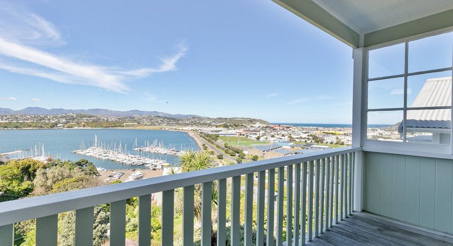  at 111 Overtoun Terrace, Hataitai, Wellington, Wellington
