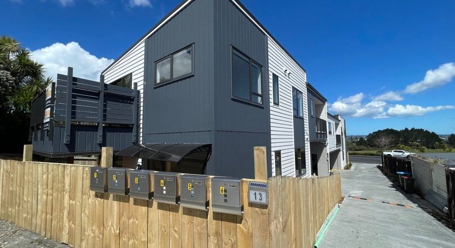  at 5/13 Blockhouse Bay Road, Blockhouse Bay, Auckland City, Auckland