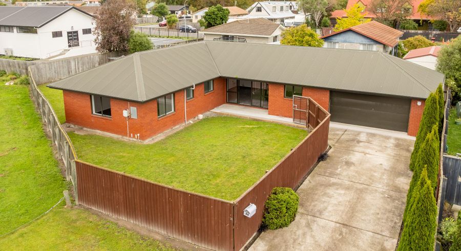 at 14 Reserve Close, Woolston, Christchurch