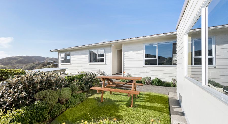  at 18 Welland Place, Island Bay, Wellington