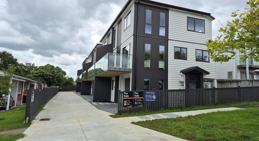  at 7 Woolfield Road, Papatoetoe, Manukau City, Auckland