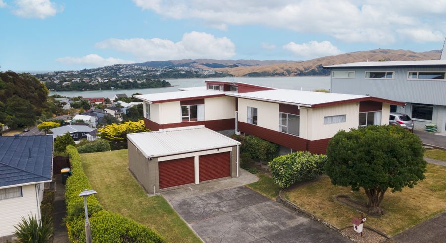  at 4 Compass Way, Whitby, Porirua