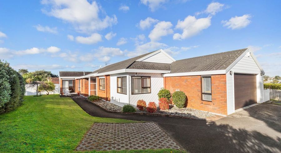  at 31 Kennedy Avenue, Forrest Hill, Auckland
