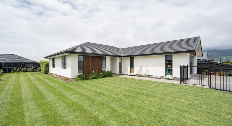  at 106 Berryfield Drive, Appleby, Richmond