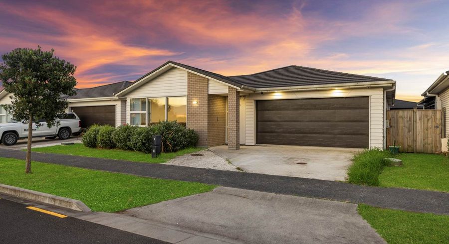  at 9 Kanono Road, Takanini, Papakura, Auckland