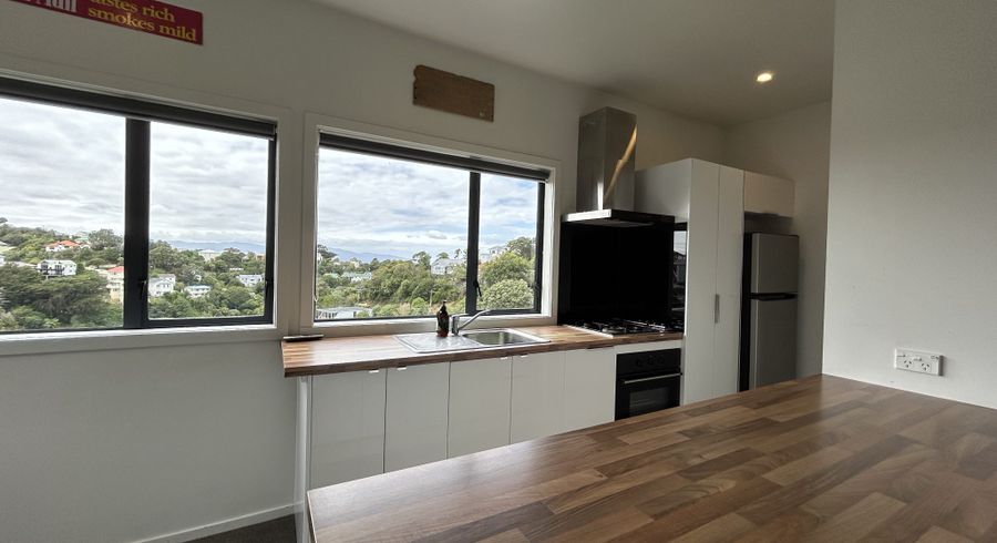  at 51b Raroa Road, Kelburn, Wellington, Wellington