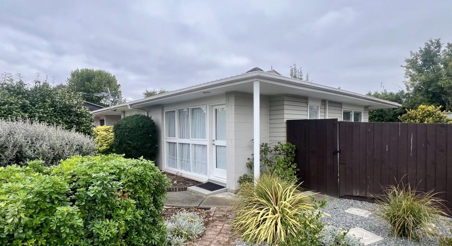  at 2/5 Sarabande Avenue, Redwood, Christchurch City, Canterbury
