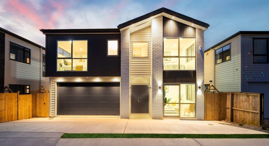  at 21 Black Shed Road, Flat Bush, Manukau City, Auckland
