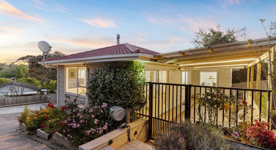  at 97 Weatherly Road, Torbay, Auckland