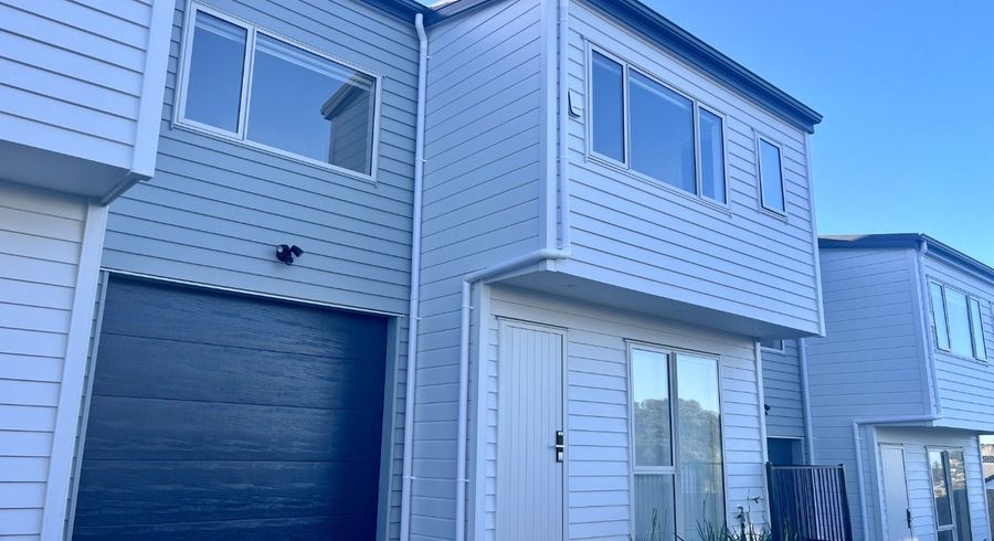  at 22E Elliot Street, Howick, Manukau City, Auckland