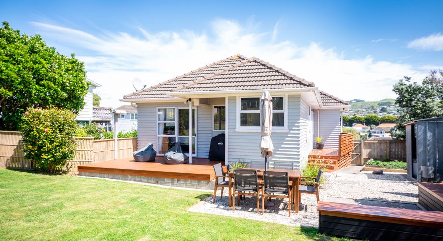  at 7 Chaffey Crescent, Titahi Bay, Porirua