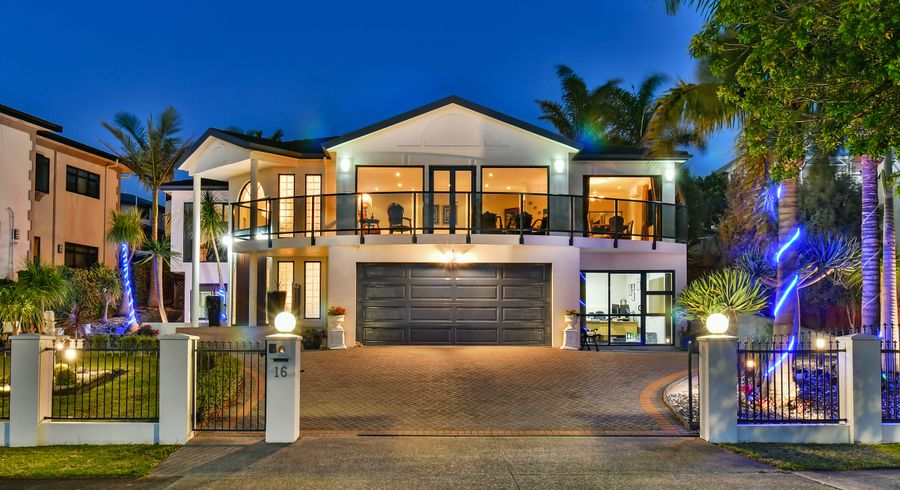  at 16 Lobelia Rise, Goodwood Heights, Auckland